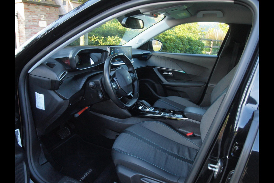 Peugeot e-2008 EV Blue Lease Allure 50 kWh | SOH 94% | Camera | Apple Carplay | Navi | DAB | NL-Auto