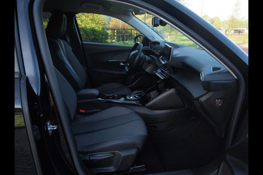 Peugeot e-2008 EV Blue Lease Allure 50 kWh | SOH 94% | Camera | Apple Carplay | Navi | DAB | NL-Auto