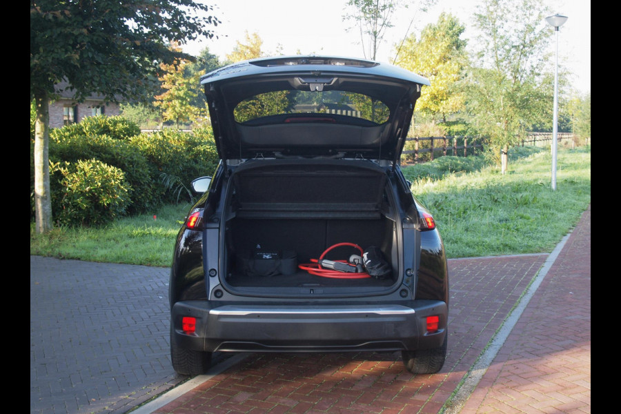 Peugeot e-2008 EV Blue Lease Allure 50 kWh | SOH 94% | Camera | Apple Carplay | Navi | DAB | NL-Auto