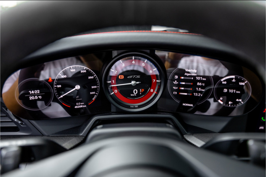 Porsche 911 3.0 Carrera 4 GTS - BTW | Sport Chrono + | Panorama | Bose | Alcantara