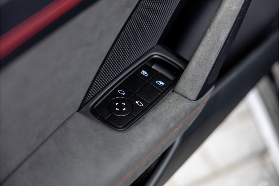 Porsche 911 3.0 Carrera 4 GTS - BTW | Sport Chrono + | Panorama | Bose | Alcantara