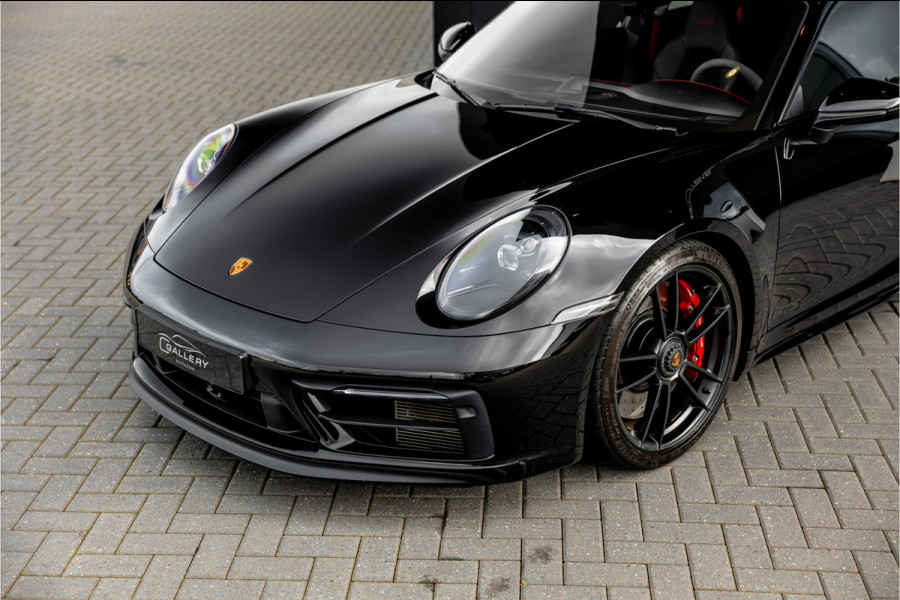 Porsche 911 3.0 Carrera 4 GTS - BTW | Sport Chrono + | Panorama | Bose | Alcantara