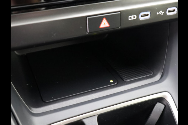 Lexus LBX 1.5 Business Line 2WD | Dodehoek detectie | Stuur- & Stoelverwarming | Navigatie | Parkeersensoren