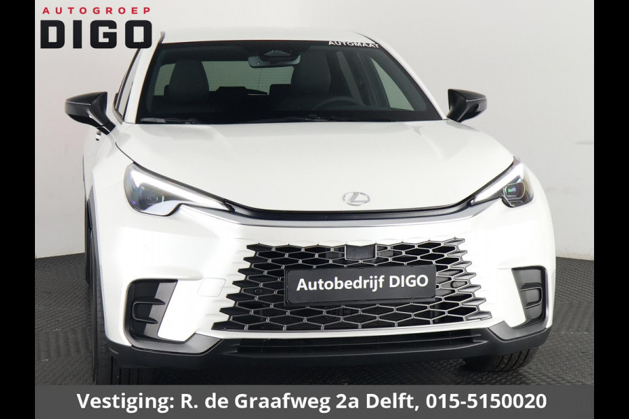 Lexus LBX 1.5 Business Line 2WD | Dodehoek detectie | Stuur- & Stoelverwarming | Navigatie | Parkeersensoren