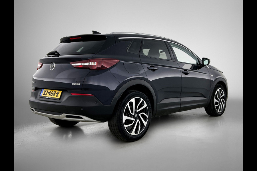 Opel Grandland X 1.2 Turbo Innovation / Airco / Navi / Cruise-ctr. / Apple Car Play - Android / Privacy Glass / Apk 09-2027