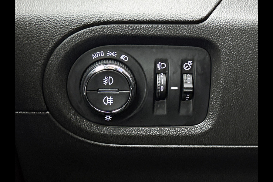 Opel Grandland X 1.2 Turbo Innovation / Airco / Navi / Cruise-ctr. / Apple Car Play - Android / Privacy Glass / Apk 09-2027