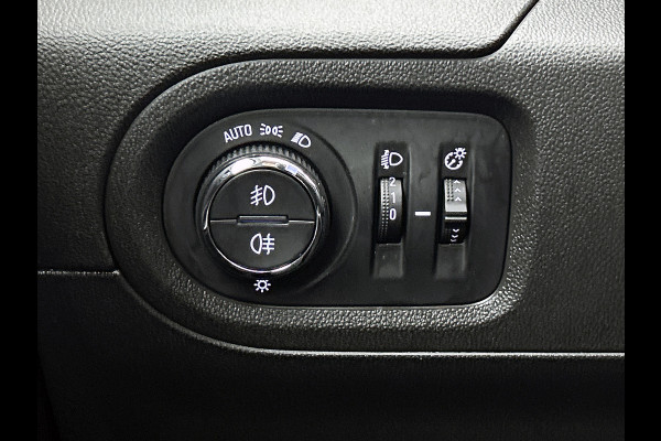 Opel Grandland X 1.2 Turbo Innovation / Airco / Navi / Cruise-ctr. / Apple Car Play - Android / Privacy Glass / Apk 09-2027