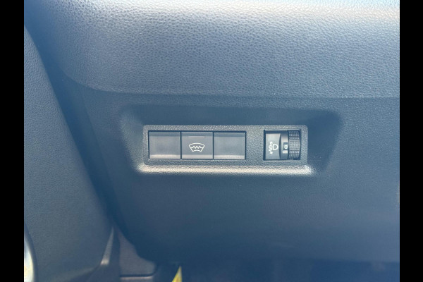 Fiat 600E La Prima 54 kWh | Lederen bekleding | Elektrische achterklep | Prijs is rijklaar