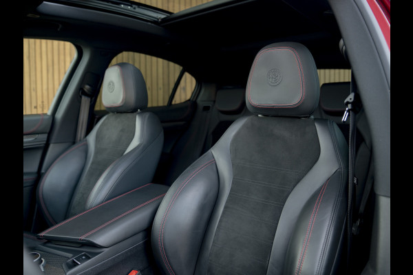 Alfa Romeo Stelvio 2.9 V6 AWD Quadrifoglio | Pano-dak | Harman/Kardon