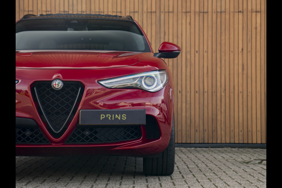 Alfa Romeo Stelvio 2.9 V6 AWD Quadrifoglio | Pano-dak | Harman/Kardon