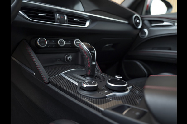 Alfa Romeo Stelvio 2.9 V6 AWD Quadrifoglio | Pano-dak | Harman/Kardon