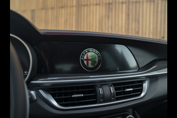Alfa Romeo Stelvio 2.9 V6 AWD Quadrifoglio | Pano-dak | Harman/Kardon