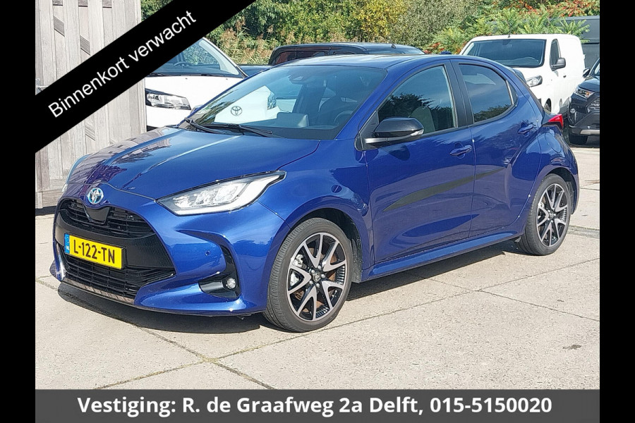 Toyota Yaris 1.5 Hybrid Executive | Navigatie | Stoelverwarming | Half Leder | Privacy Glas |