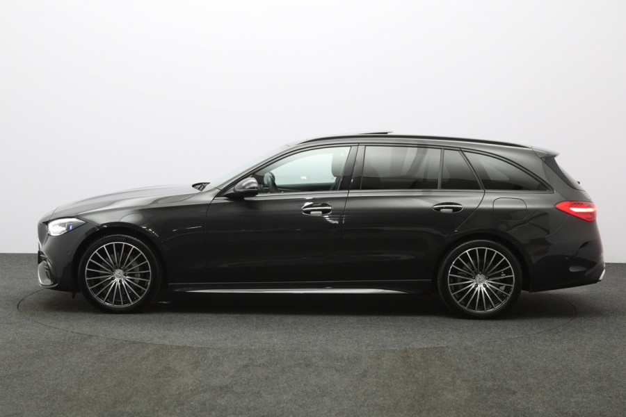 Mercedes-Benz C-Klasse Estate 300 e 313 PK AMG Line PHEV, Panoramadak, Burmester, Trekhaak, Sfeerverlichting, Adap. Cruise Control, Memory