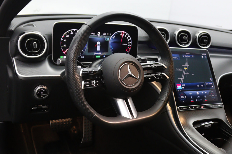 Mercedes-Benz C-Klasse Estate 300 e 313 PK AMG Line PHEV, Panoramadak, Burmester, Trekhaak, Sfeerverlichting, Adap. Cruise Control, Memory