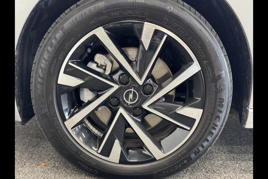 Opel Corsa 1.2 Turbo Hybrid GS Navigatie Apple Carplay/Android Auto Camera Parkeersensoren Cruise Control Dodehoek assistent Airco Lichtmetalen velgen Virtual Cockpit Getinte ramen