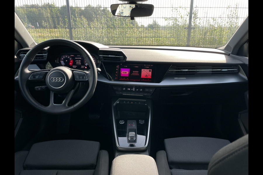 Audi A3 Sportback 30 TFSI Advanced edition | Camera | PDC | Carplay | Navi | Cruise Control |