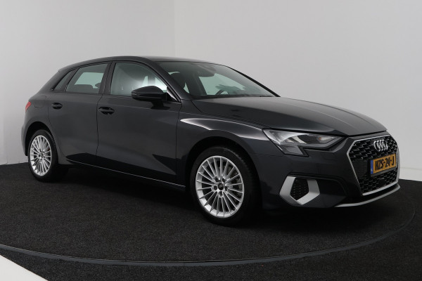 Audi A3 Sportback 40 TFSI e Edition (TREKHAAK, STOELVERWARMING, CAMERA, DIGITALE COCKPIT)