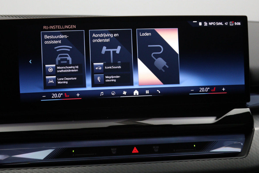 BMW i5 Touring eDrive40 M Sport Edition 84 kWh 340 PK, SOH 97 %, Panoramadak, Trekhaak, 360 Camera, H/K Sound,