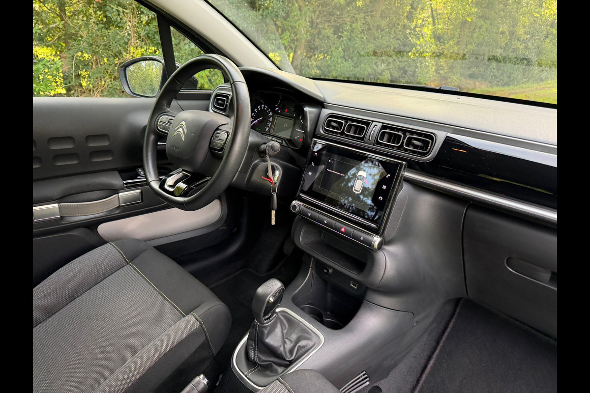 Citroën C3 1.2 PureTech Business | Achteruitrijcamera + Carplay Nu € 7.975,-!!!