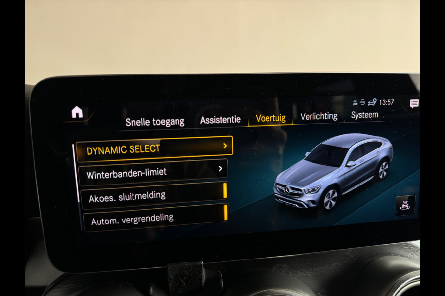 Mercedes-Benz GLC Coupé 300 4MATIC AMG Pano|ACC|Stoelverwarming|Camera