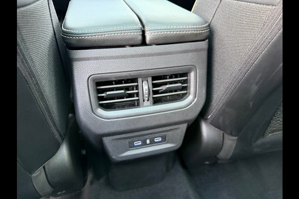 Renault Austral 1.2 E-Tech full hybrid 200 iconic - Automaat - Glasdak - Winterpakket - Navi - 360 Camera