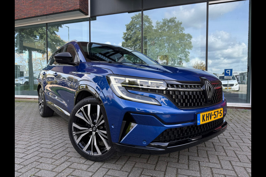 Renault Austral 1.2 E-Tech full hybrid 200 iconic - Automaat - Glasdak - Winterpakket - Navi - 360 Camera