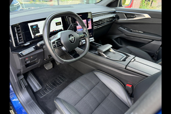 Renault Austral 1.2 E-Tech full hybrid 200 iconic - Automaat - Glasdak - Winterpakket - Navi - 360 Camera