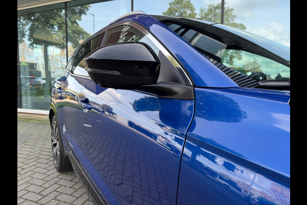 Renault Austral 1.2 E-Tech full hybrid 200 iconic - Automaat - Glasdak - Winterpakket - Navi - 360 Camera