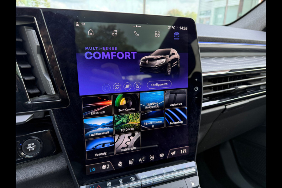 Renault Austral 1.2 E-Tech full hybrid 200 iconic - Automaat - Glasdak - Winterpakket - Navi - 360 Camera