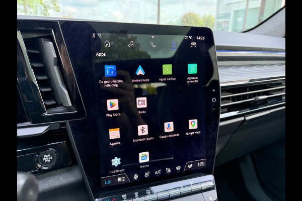 Renault Austral 1.2 E-Tech full hybrid 200 iconic - Automaat - Glasdak - Winterpakket - Navi - 360 Camera