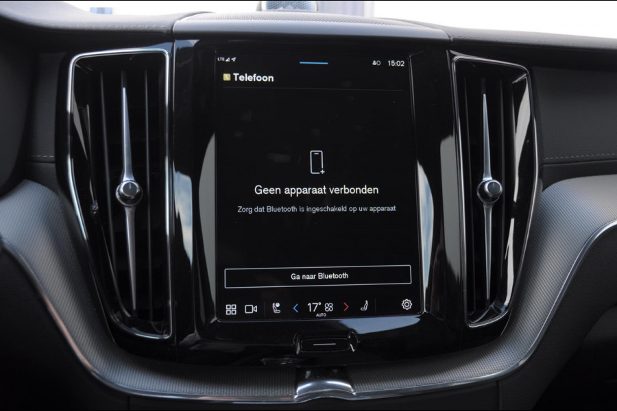 Volvo XC60 T6 350pk Automaat Plug-in AWD Ultra Black Edition Luchtvering/ Bowers & Wilkins/ Leder dashboard/ Adaptive cruise control/ Google infotainment/ 360Camera/ Keyless entry/