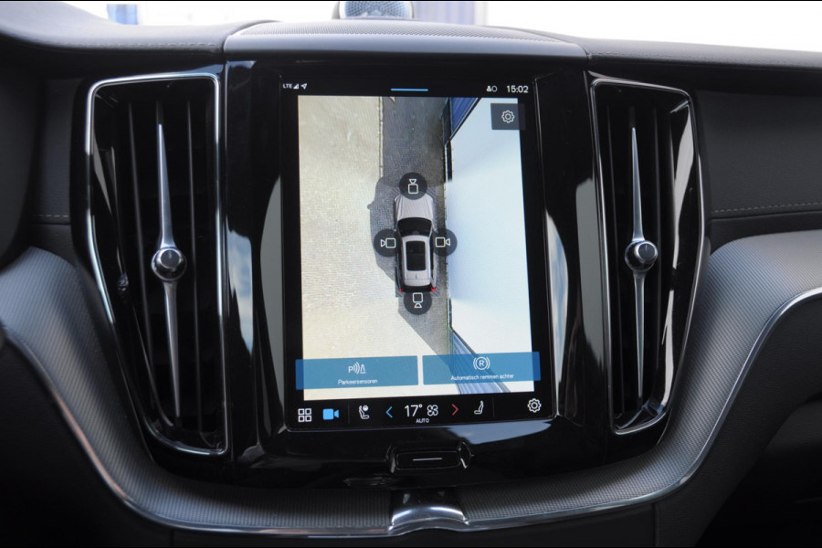 Volvo XC60 T6 350pk Automaat Plug-in AWD Ultra Black Edition Luchtvering/ Bowers & Wilkins/ Leder dashboard/ Adaptive cruise control/ Google infotainment/ 360Camera/ Keyless entry/