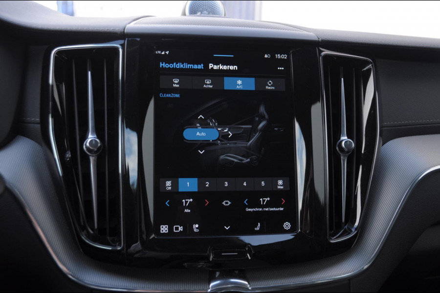Volvo XC60 T6 350pk Automaat Plug-in AWD Ultra Black Edition Luchtvering/ Bowers & Wilkins/ Leder dashboard/ Adaptive cruise control/ Google infotainment/ 360Camera/ Keyless entry/
