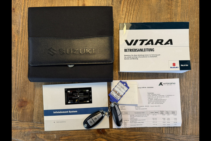 Suzuki Vitara 1.4 Boosterjet Style Smart Hybrid AllGrip Automaat Camera Pano Carplay Adaptive Cruise Stoelverw.