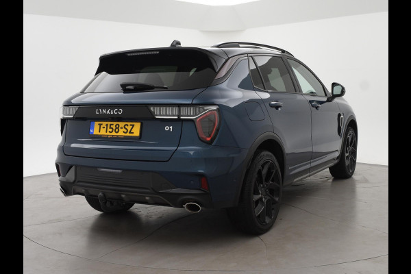 Lynk & Co 01 1.5 PLUG-IN 261 PK BLACK PACK + TREKHAAK | 360 CAMERA | PANORAMA | 20 INCH ZWARTE VELGEN
