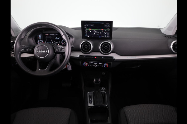 Audi Q2 35 TFSI Advanced edition 150pk | Adaptieve cruise controle | Parkeercamera | 17 inch  Lichtmetalen velgen | Verlengde garantie