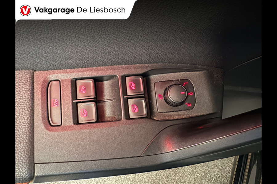 Seat Ibiza 1.0 EcoTSI FR Business Intense facelift / virtual cockpit / camera / stoel verwarming / sportstoelen