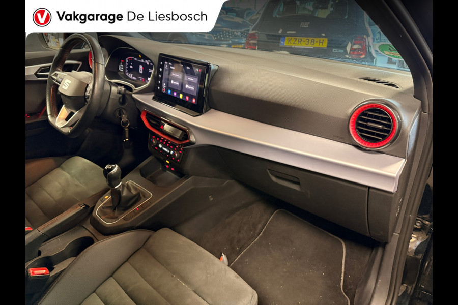 Seat Ibiza 1.0 EcoTSI FR Business Intense facelift / virtual cockpit / camera / stoel verwarming / sportstoelen
