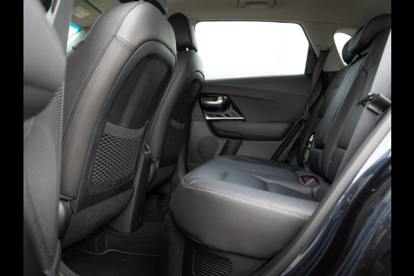 Kia Niro 1.6 GDi Hybrid ExecutiveLine Dealeronderhouden | Trekhaak | Stoelverwarming + koeling| JBL| LED | Elektrische stoel + geheugen