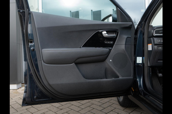 Kia Niro 1.6 GDi Hybrid ExecutiveLine Dealeronderhouden | Trekhaak | Stoelverwarming + koeling| JBL| LED | Elektrische stoel + geheugen