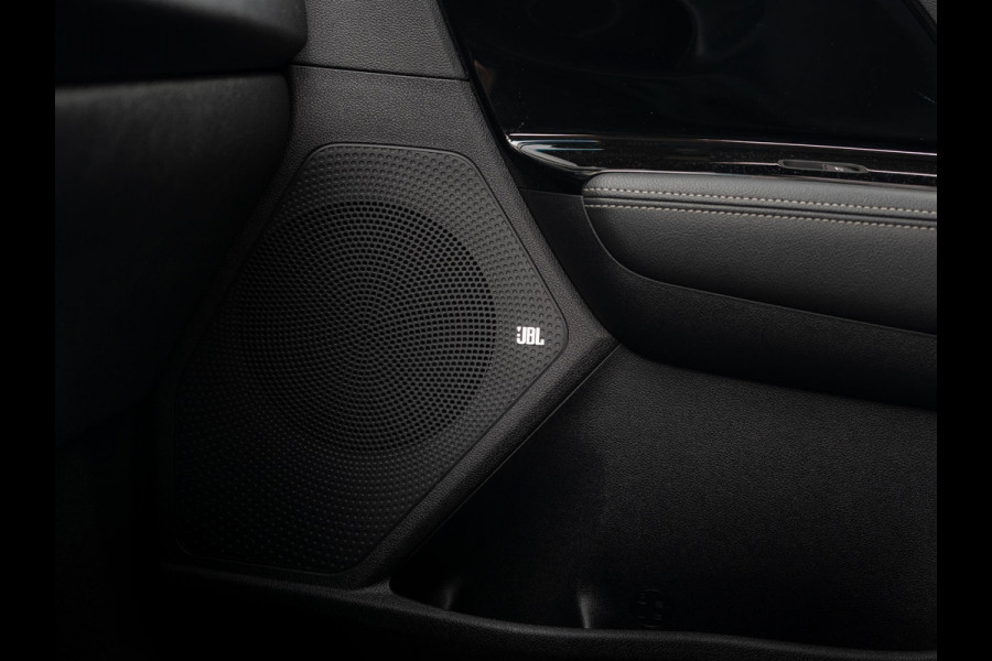 Kia Niro 1.6 GDi Hybrid ExecutiveLine Dealeronderhouden | Trekhaak | Stoelverwarming + koeling| JBL| LED | Elektrische stoel + geheugen