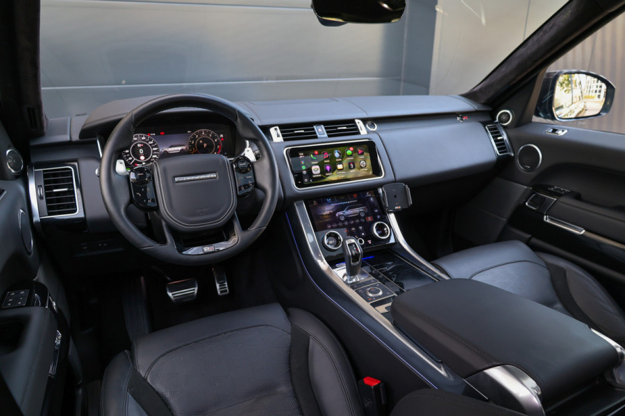 Land Rover Range Rover Sport P575 SVR | UNIEK! | SVO RACING GREEN | 24'' VOSSEN | 4X STOELVERKOELING | DEALER ONDH | HUD | ELEK TREKHAAK |