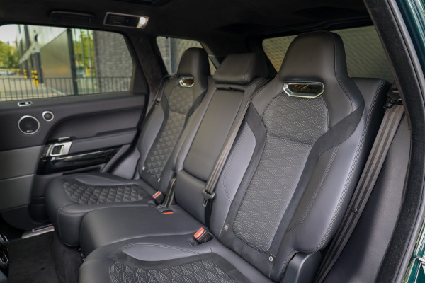 Land Rover Range Rover Sport P575 SVR | UNIEK! | SVO RACING GREEN | 24'' VOSSEN | 4X STOELVERKOELING | DEALER ONDH | HUD | ELEK TREKHAAK |