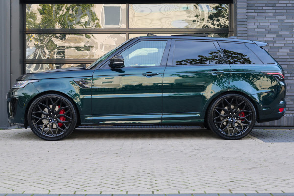 Land Rover Range Rover Sport P575 SVR | UNIEK! | SVO RACING GREEN | 24'' VOSSEN | 4X STOELVERKOELING | DEALER ONDH | HUD | ELEK TREKHAAK |