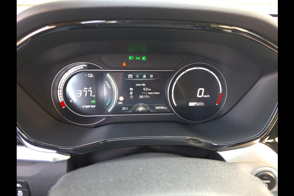 Kia e-Niro ComfortLine 64 kWh | SOH: 97,1% | Warmtepomp | 3 Fase | Climate | Stoelverwarming | Adaprtive CC | Camera |