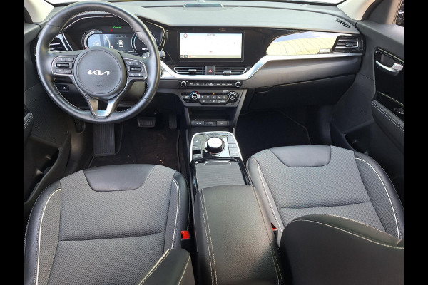 Kia e-Niro ComfortLine 64 kWh | SOH: 97,1% | Warmtepomp | 3 Fase | Climate | Stoelverwarming | Adaprtive CC | Camera |