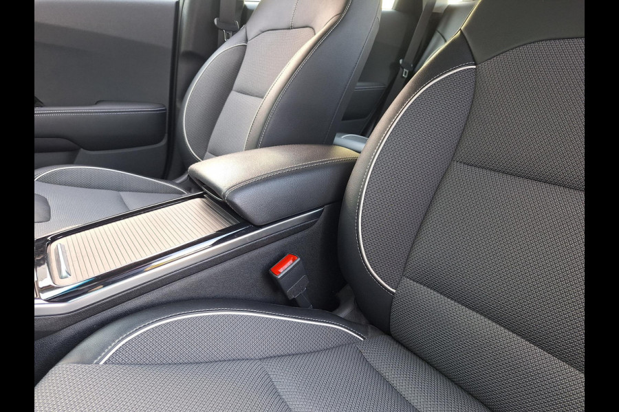 Kia e-Niro ComfortLine 64 kWh | SOH: 97,1% | Warmtepomp | 3 Fase | Climate | Stoelverwarming | Adaprtive CC | Camera |