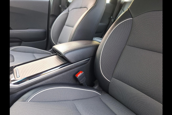 Kia e-Niro ComfortLine 64 kWh | SOH: 97,1% | Warmtepomp | 3 Fase | Climate | Stoelverwarming | Adaprtive CC | Camera |