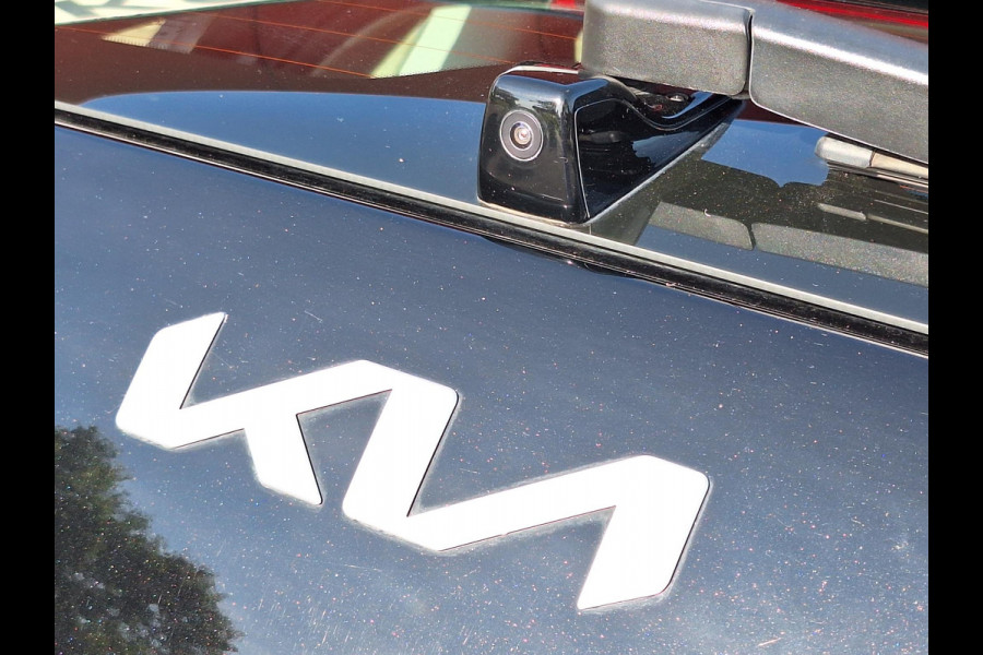 Kia e-Niro ComfortLine 64 kWh | SOH: 97,1% | Warmtepomp | 3 Fase | Climate | Stoelverwarming | Adaprtive CC | Camera |